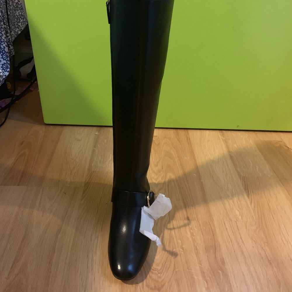 Authentic Tory Burch shoes